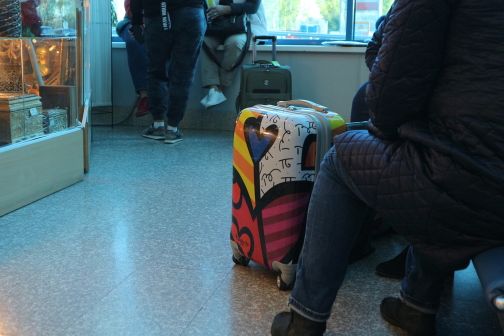 Оренбуржец отсудил у «Аэрофлота» компенсацию за сломанный чемодан