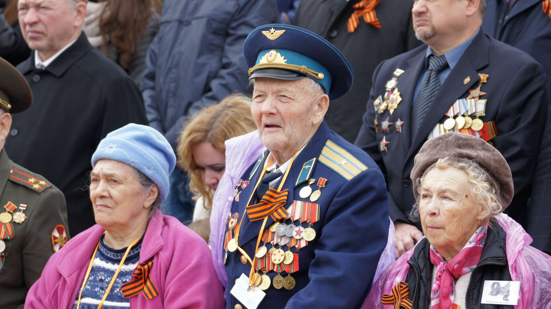 Пенсионеров Оренбурга ждет повышение пенсий на 18,5%