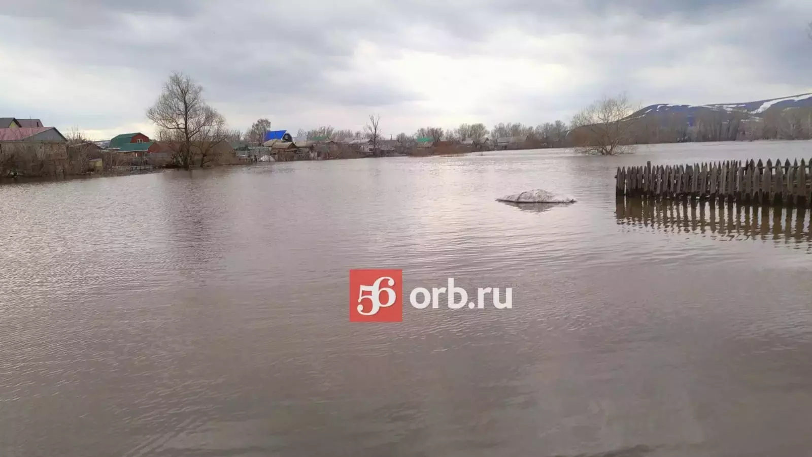 Река Сакмара возле Татарской Каргалы превысила опасную отметку