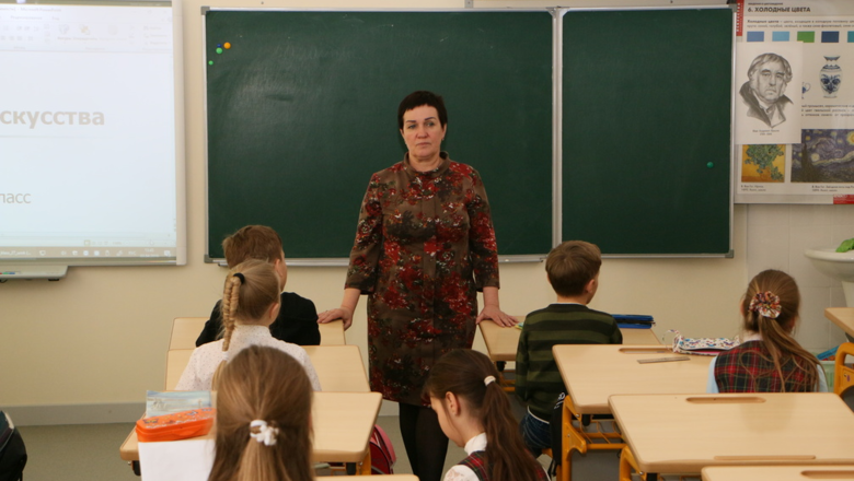 Школьников в Оренбуржье вернут на очный формат обучения 20 декабря