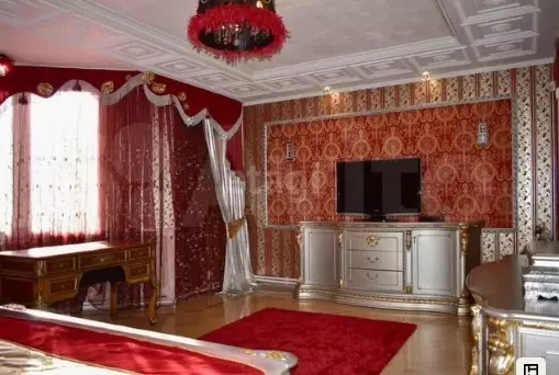 За 18,4 млн рублей продается в Оренбурге квартира