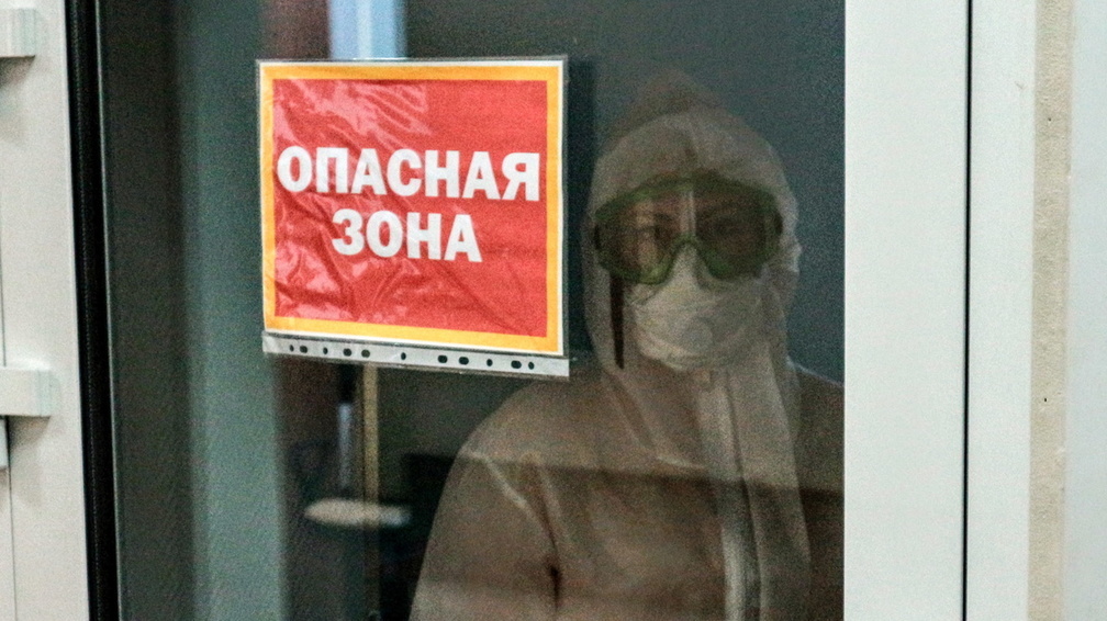 После похорон в Новоорском районе 18 человек слегли с коронавирусом