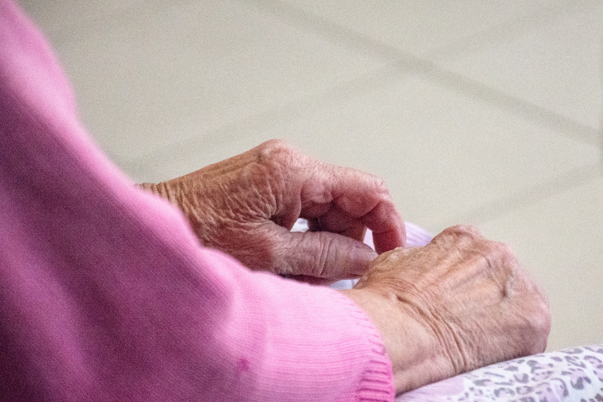 В Оренбурге ограбили 98-летнюю труженицу тыла, сыграв на ее материнских чувствах