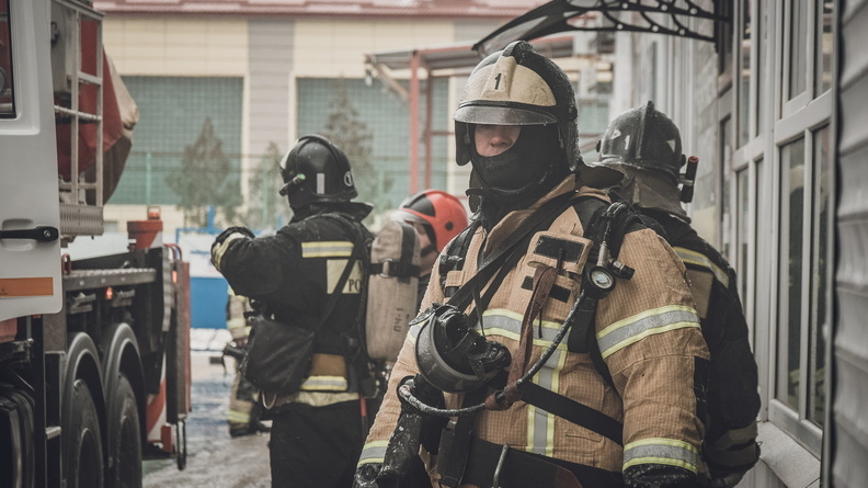 В МЧС рассказали о подробностях пожара в ТРЦ “Север” Оренбурга