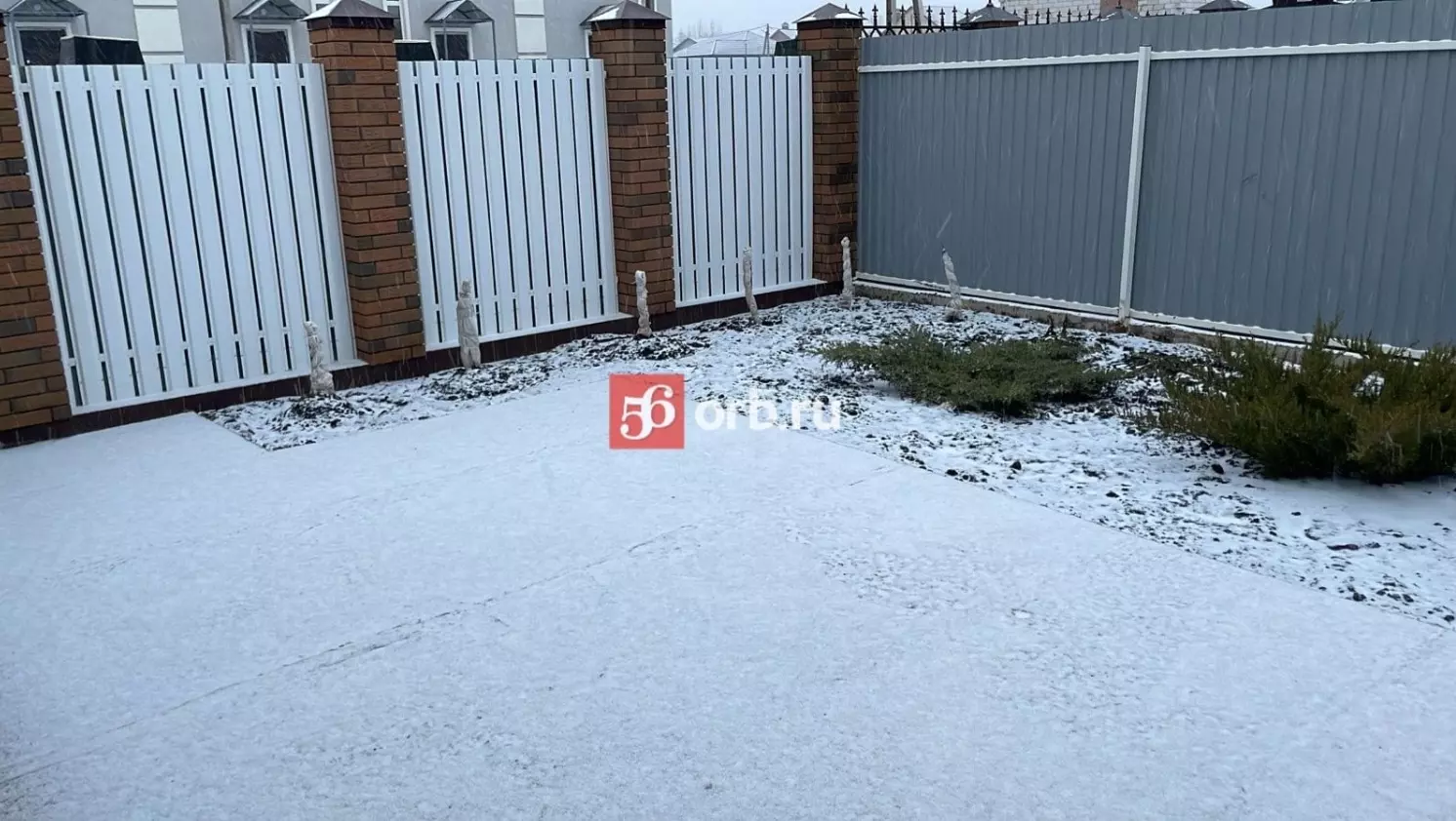 В Оренбурге начался снегопад