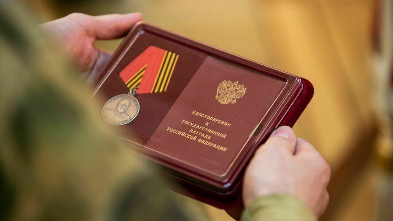 Ильдар Гафаров получил медаль «За отвагу»