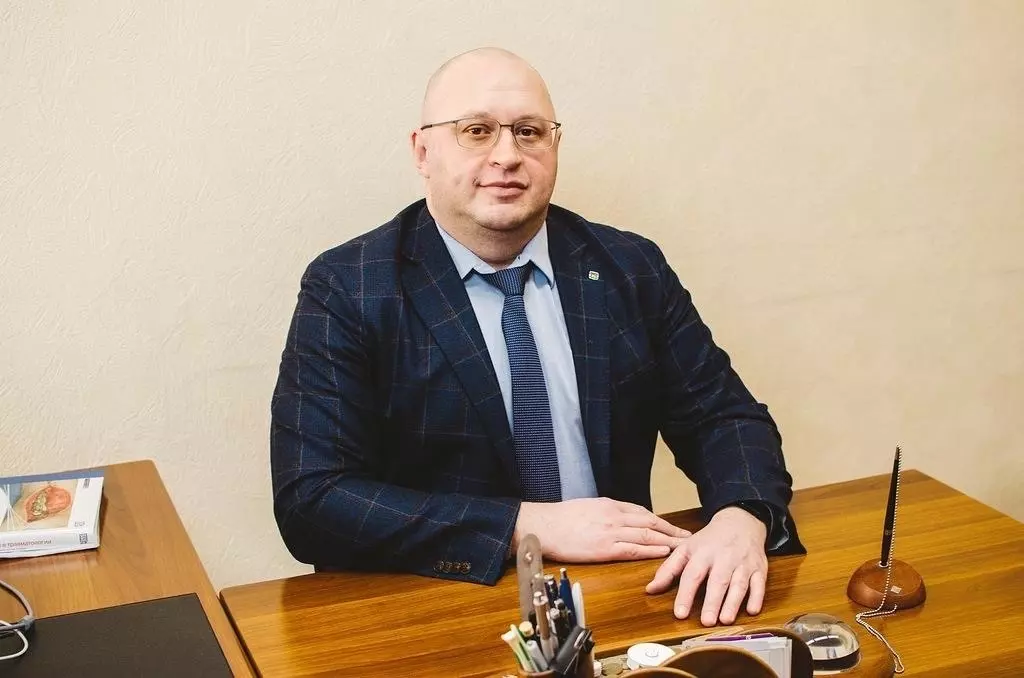 Депутат Оренбургского горсовета, главный врач 4-й городской больницы Дмитрий Пупынин