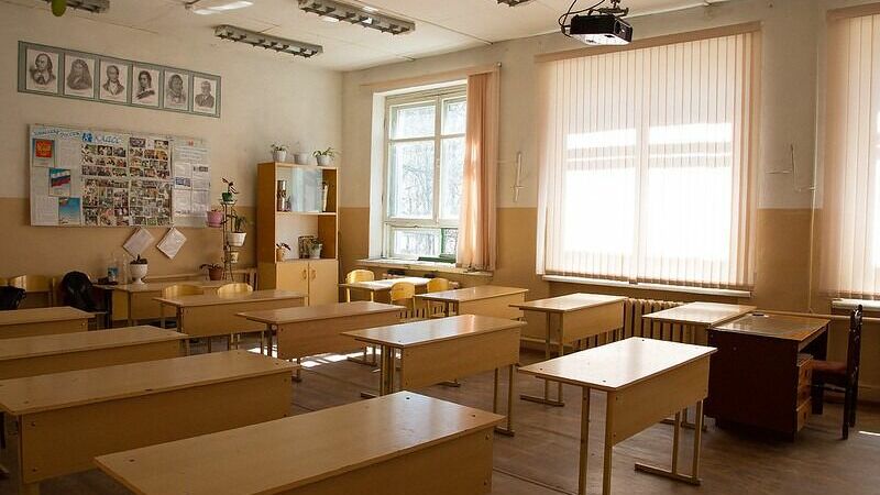 Запись в школу через “Госуслуги” в Оренбурге