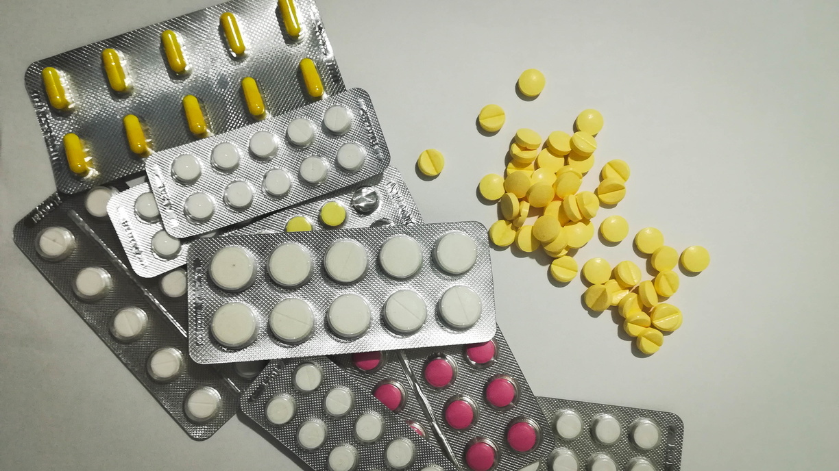 В Бузулукском районе двухлетняя девочка отравилась таблетками от давления (18+)