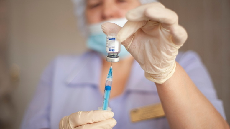 В Оренбурге возле ТРЦ «Кит» организовали новый пункт вакцинации от коронавиурса