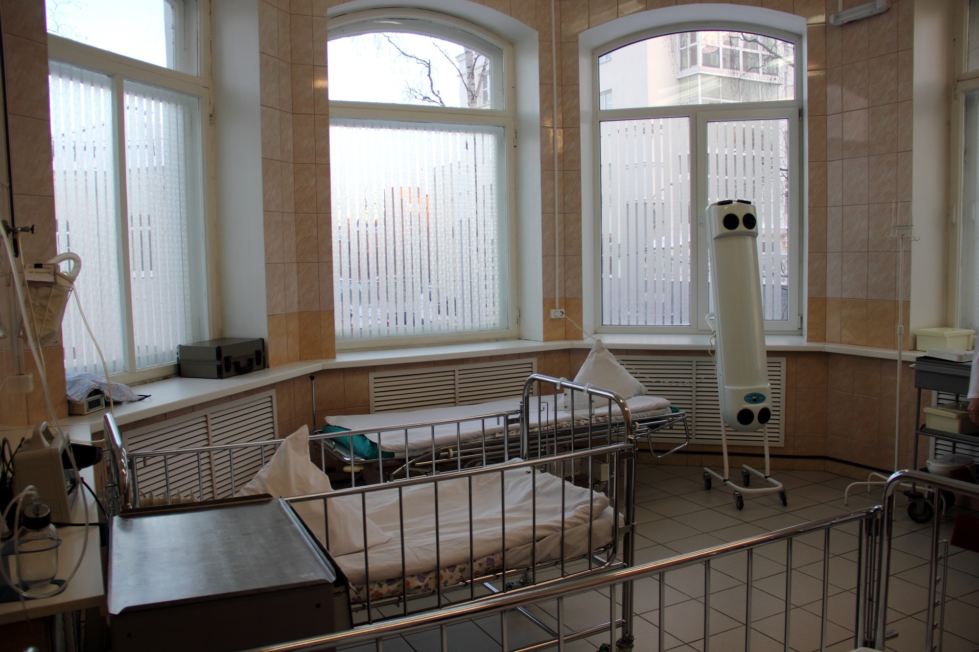 89-летняя пациентка с коронавирусом в Оренбуржье пошла на поправку