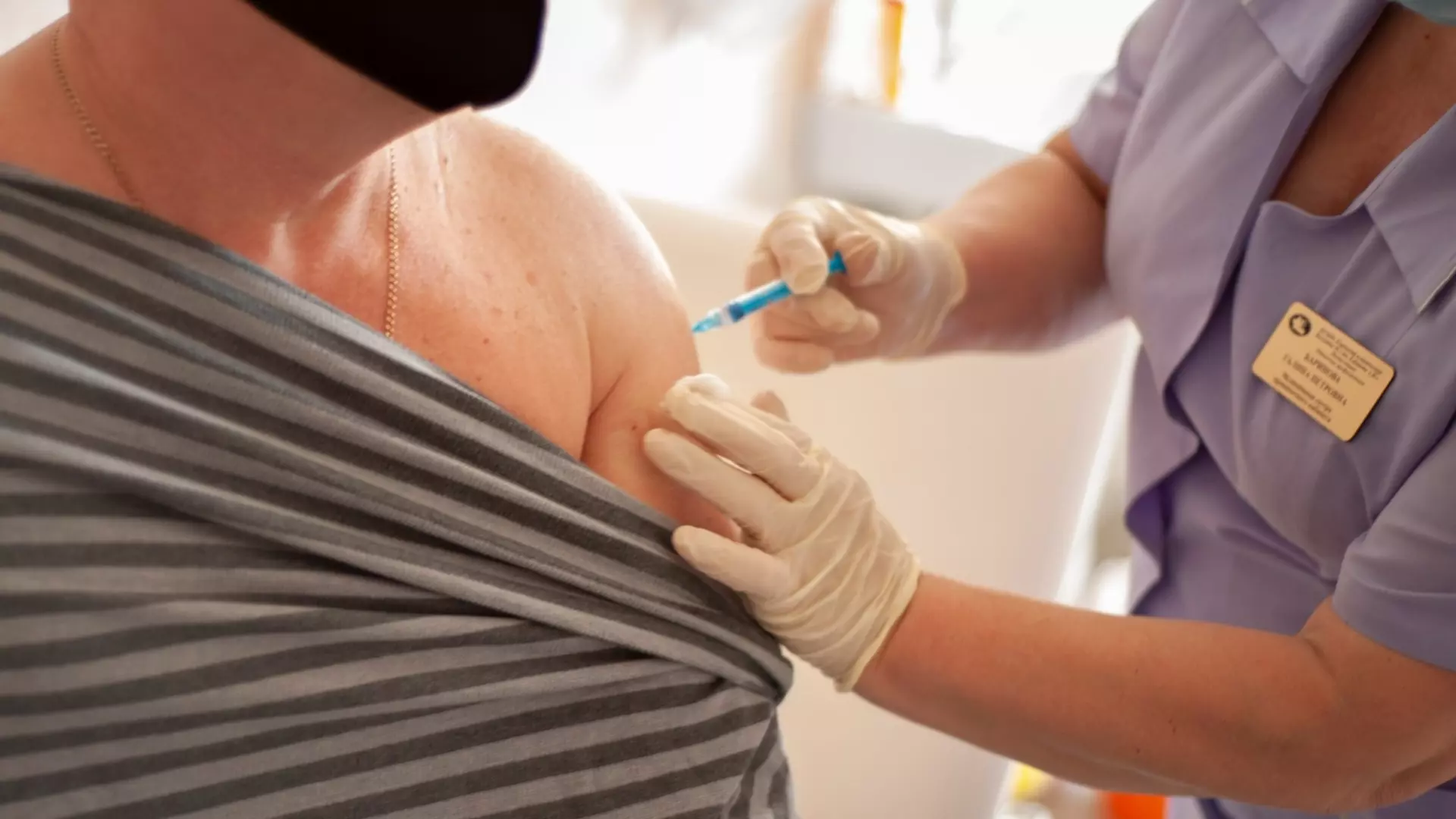 Вакцинацию от энцефалита оптимально начинать с октября по март.