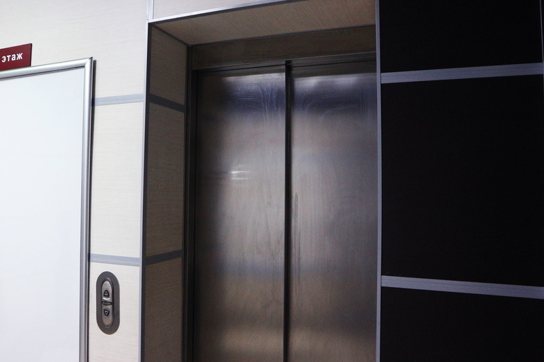 В Орске за год заменят 20 лифтов в семи многоквартирных домах