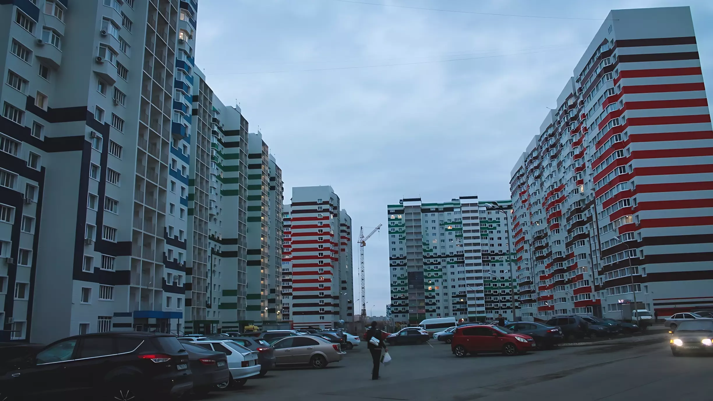 Многие жители России отдают почти половину зарплаты за аренду квартиры