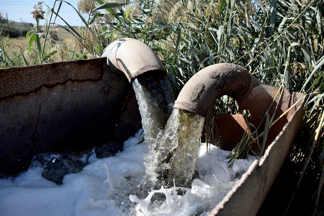 Мэрия Орска устранит нарушения при сбросе сточных вод в реку Елшанка