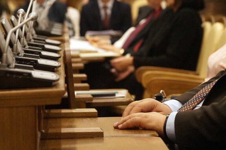В Оренбуржье лишили полномочий депутата, осуждённого за растрату