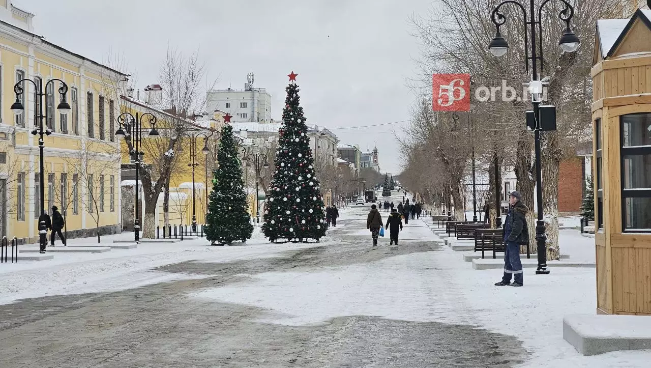 Улица Советская преображается к Новому году