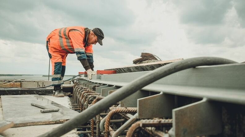 Восемь мостов и путепроводов отремонтируют в этом году в Оренбуржье