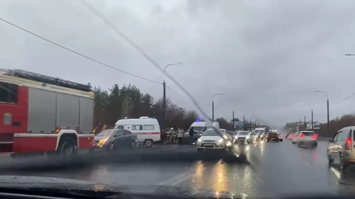 В Оренбурге произошло крупное ДТП