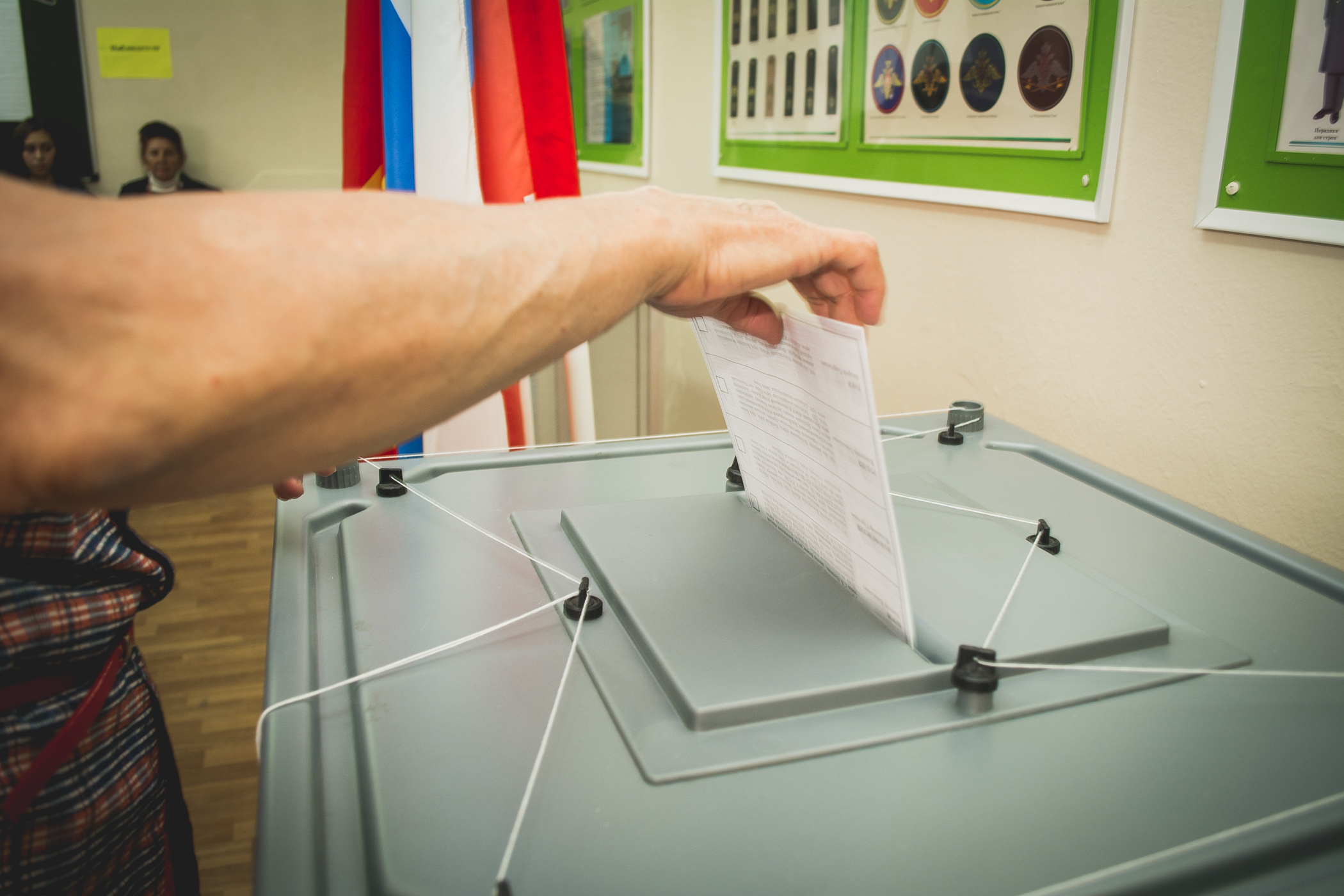 Члены Общественной палаты Оренбурга идут на предварительные выборы, нарушая регламент