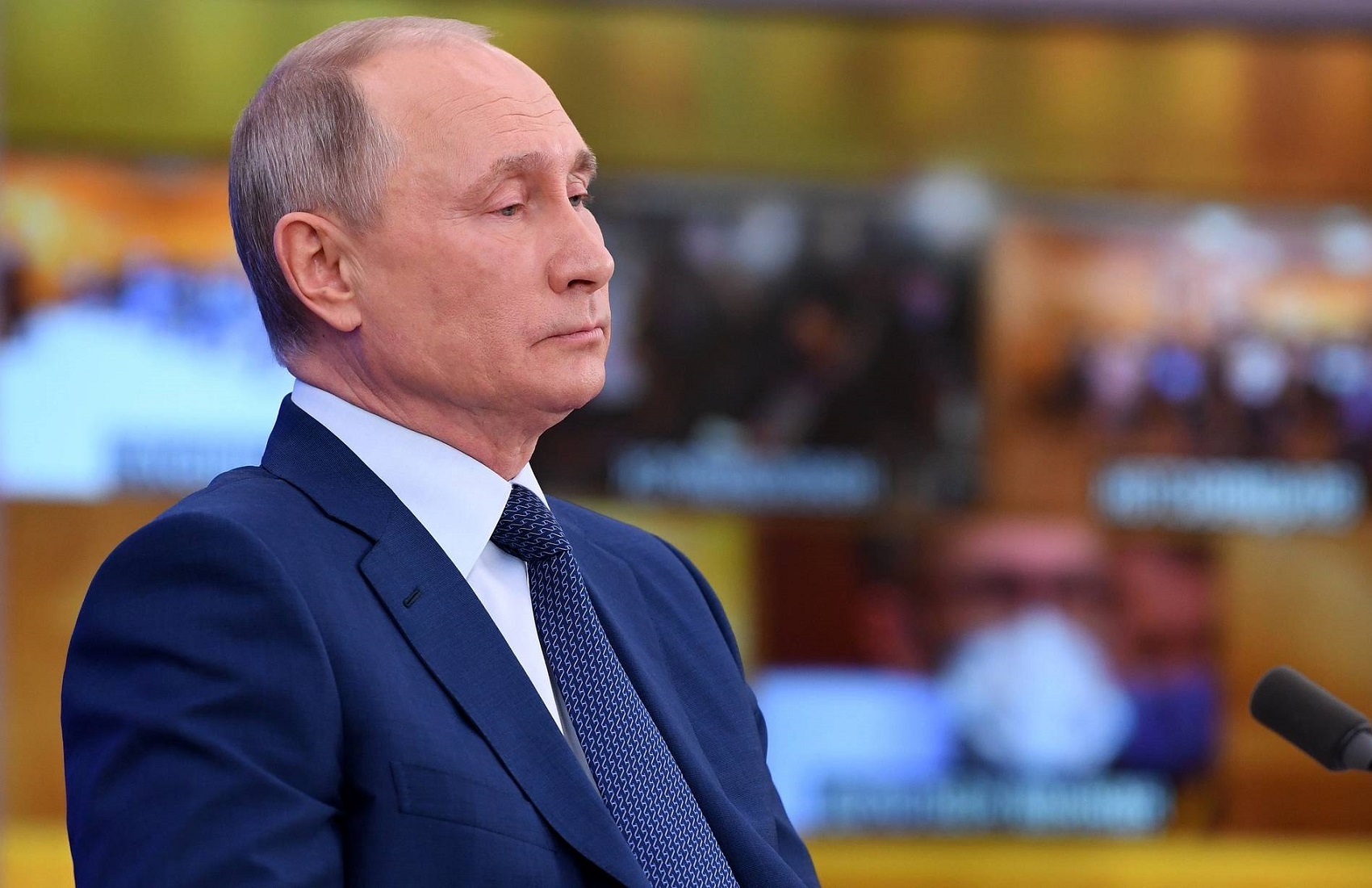 Владимир Путин одобрил введение нерабочих дней с 30 октября по 7 ноября