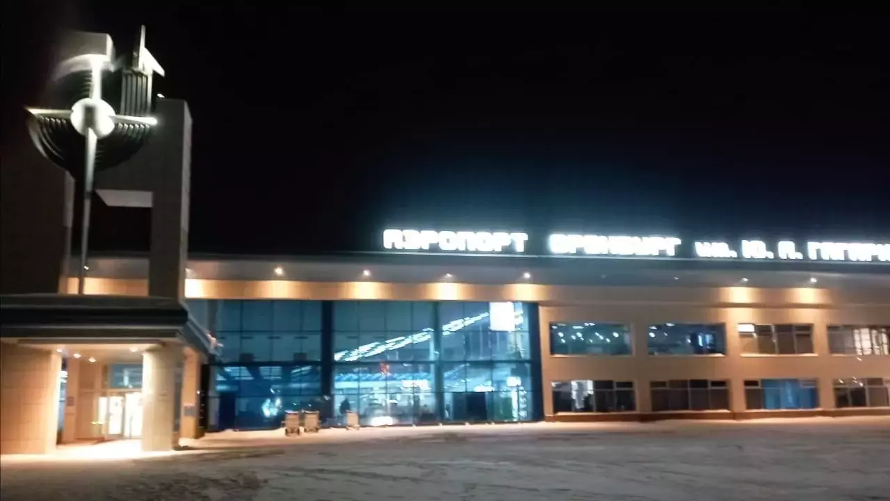 Из аэропорта Оренбурга не смогли улететь пассажиры