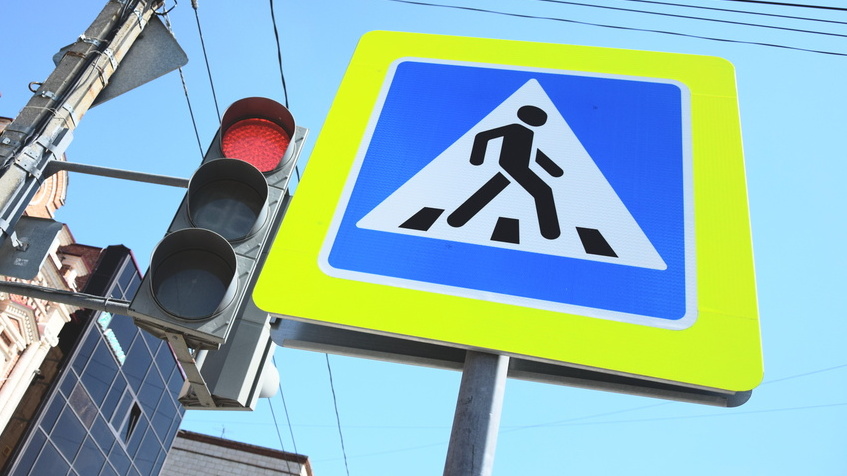 Пешеходный переход на пр. Гагарина в Оренбурге наконец-то оборудовали светофором