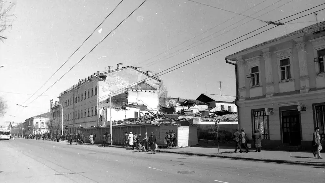 Разрушенный дом Тимашевых на улице Советской