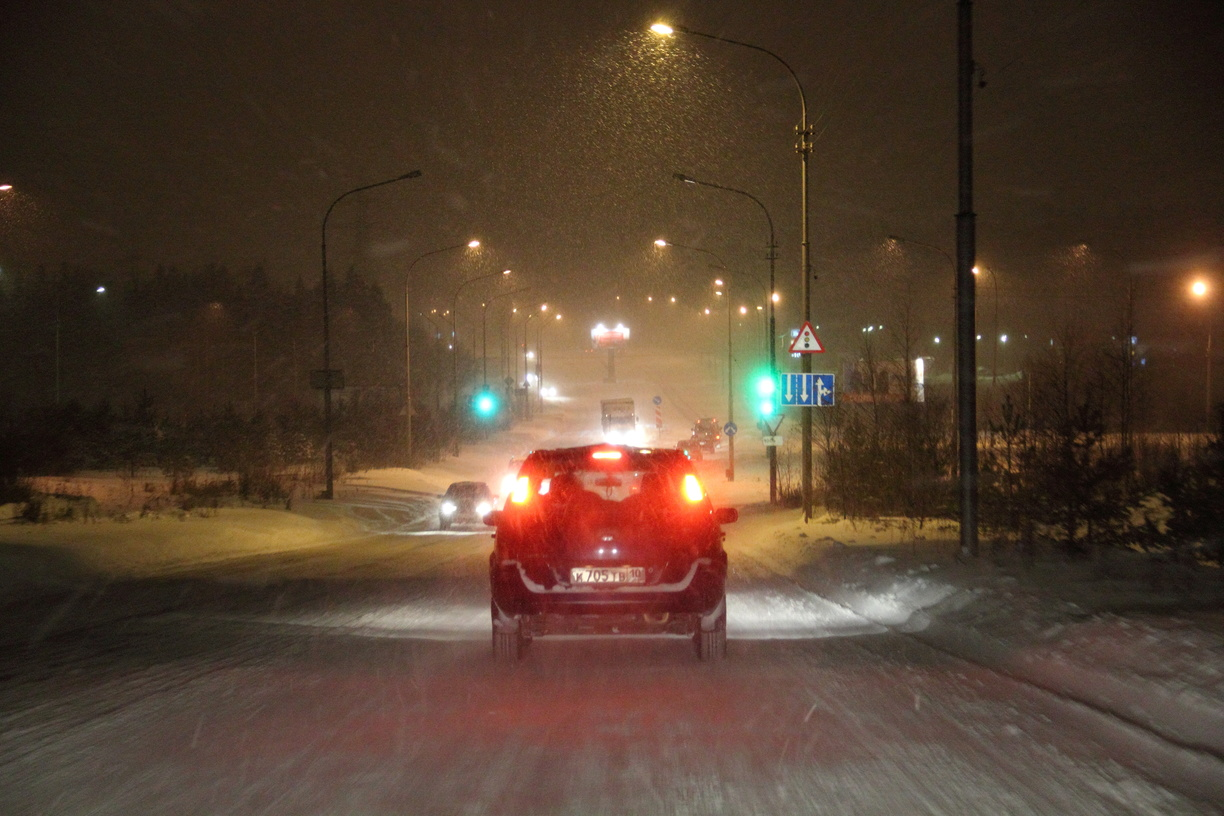 В Оренбуржье на оживленной трассе установили «умный светофор»