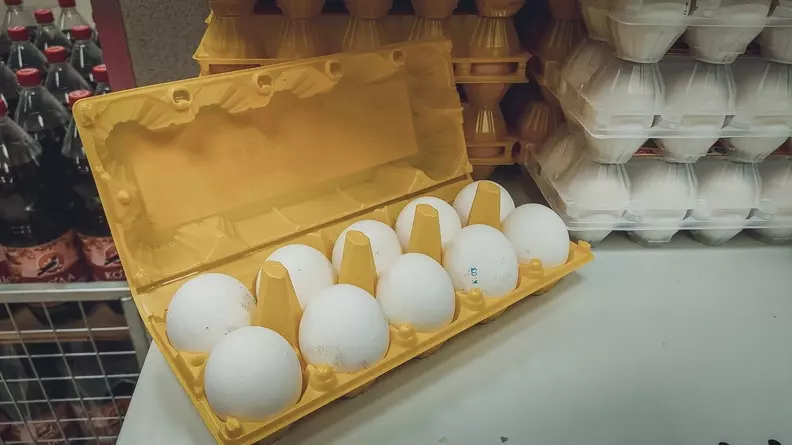 Россияне создали ажиотаж вокруг куриных яиц
