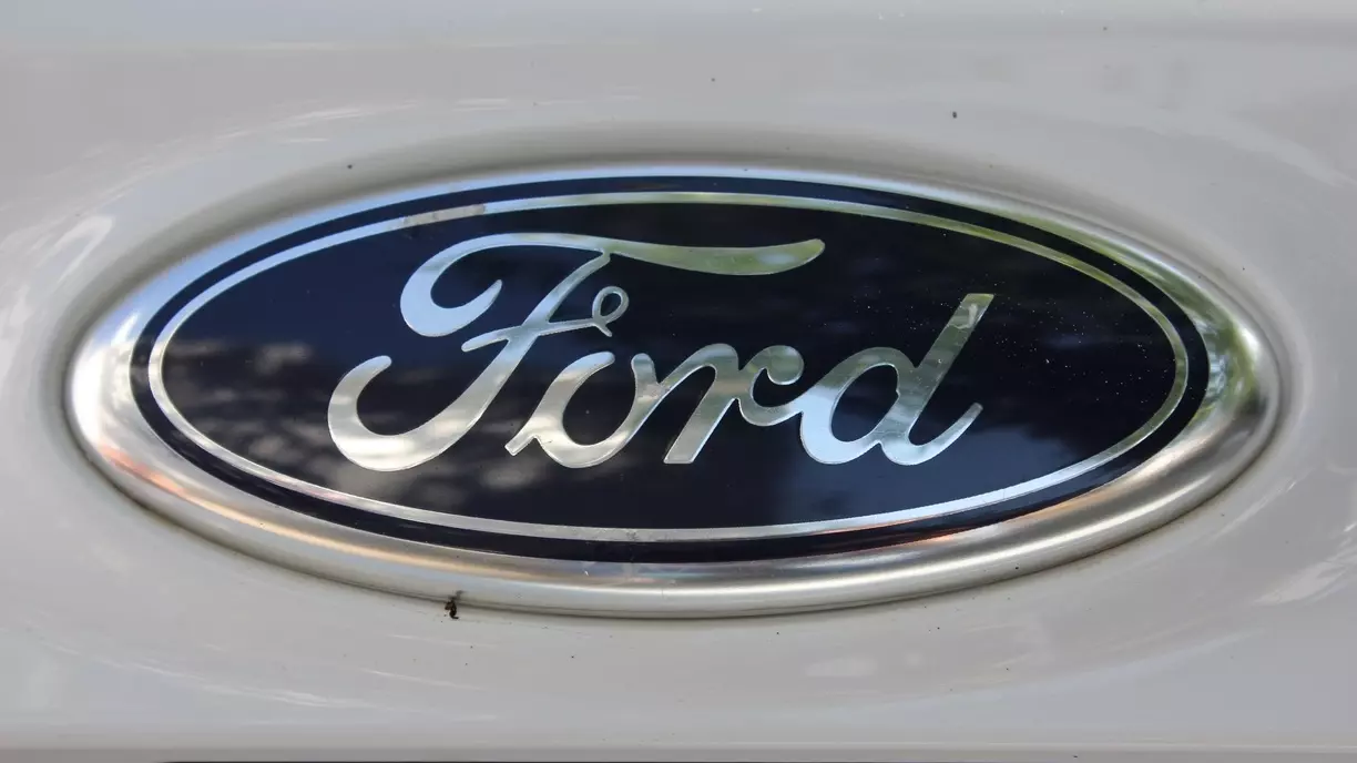 Оренбуржец купил Ford Mustang и влетел в долги на 3,5 млн.
