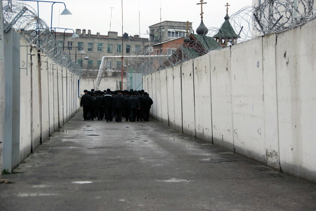 Оренбургские заключенные станут более начитанными