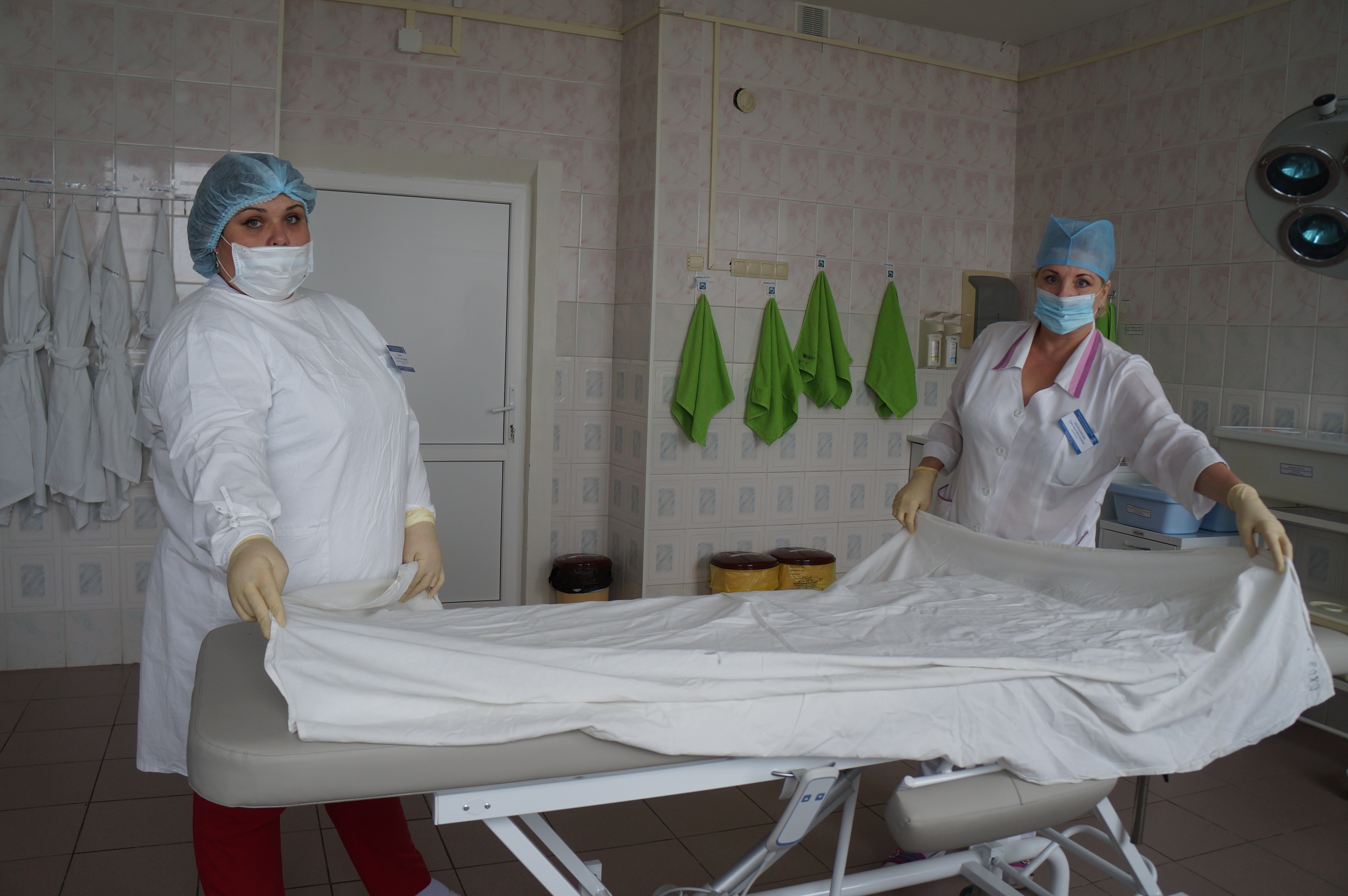 В Оренбуржье сокращают число мест в ковидных госпиталях