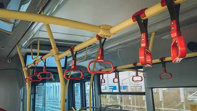 На дачу — с ветерком: в Оренбурге запустили автобусы по маршрутам № 70 и 71