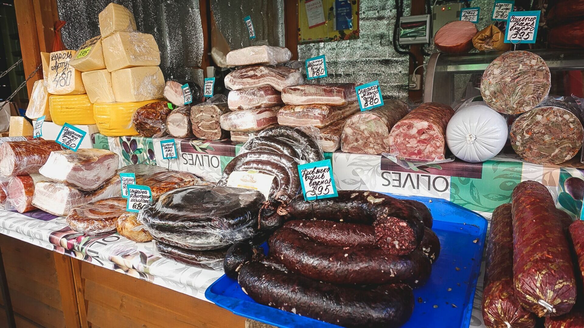 Из-за санкций в Оренбуржье наблюдаются проблемы с колбасой
