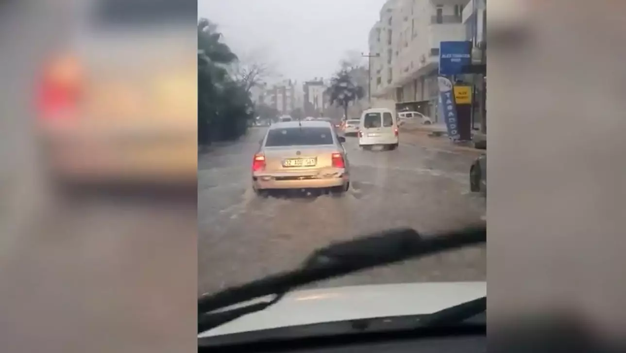 Затопленные улицы Антальи