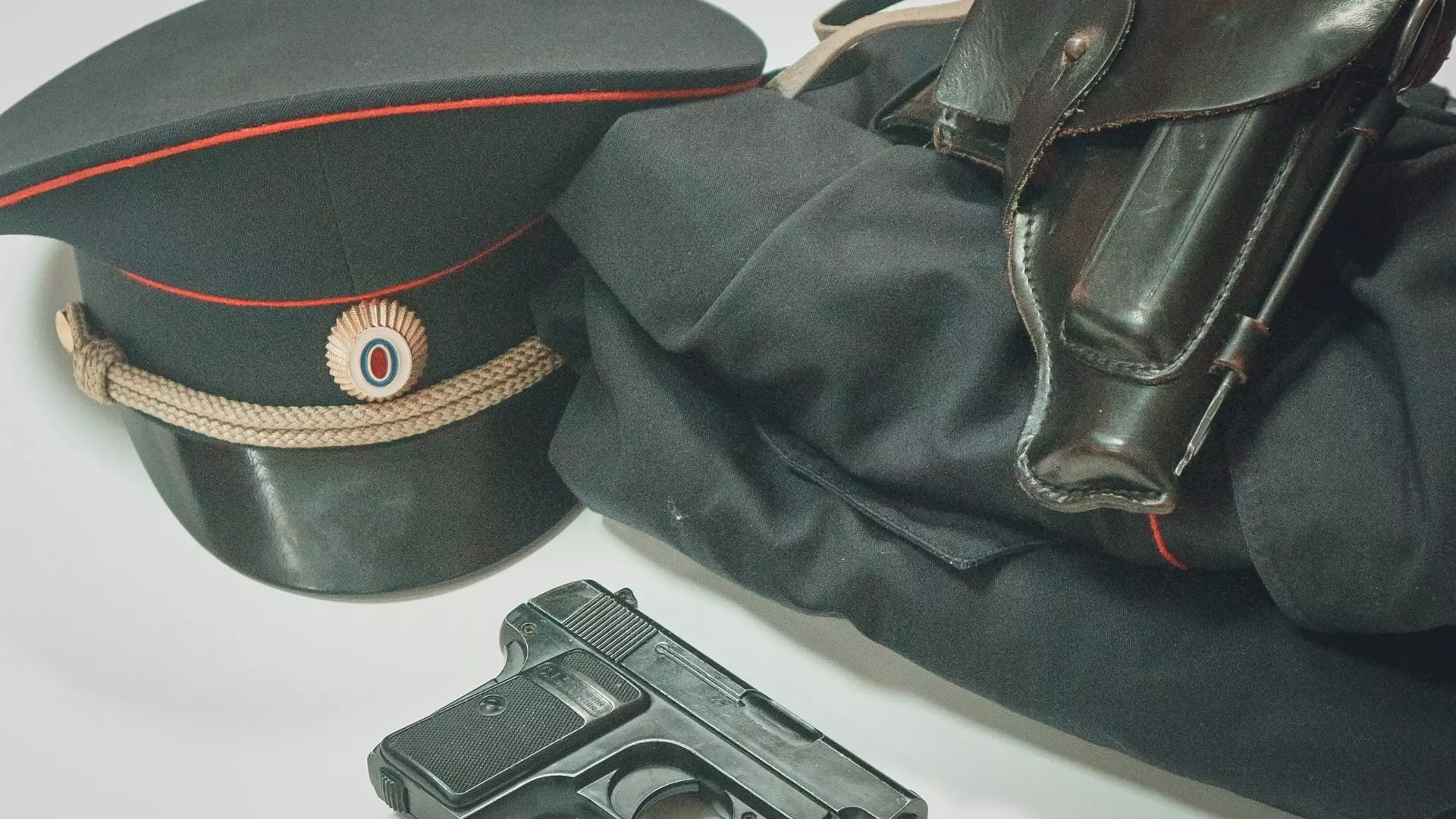 В убийстве таксиста пенсионера в Оренбуржье подозревают экс-полицейского.