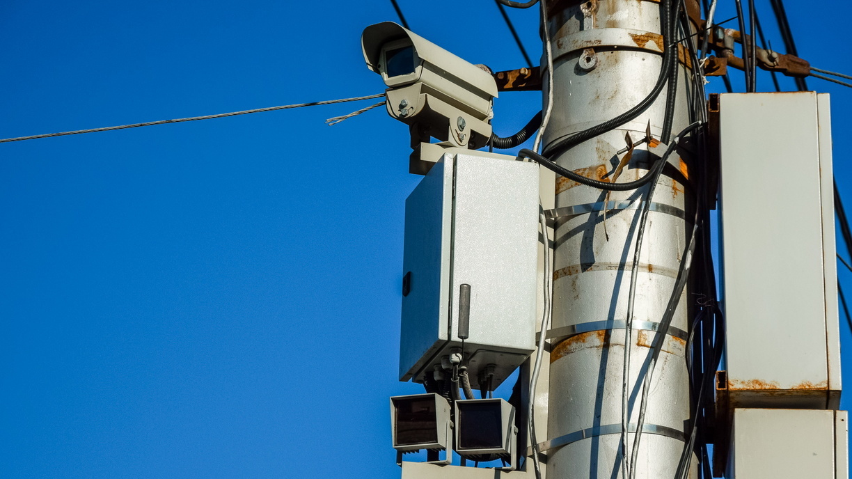 На дорогах Оренбуржья появится восемь новых камер фиксации дорожных нарушений