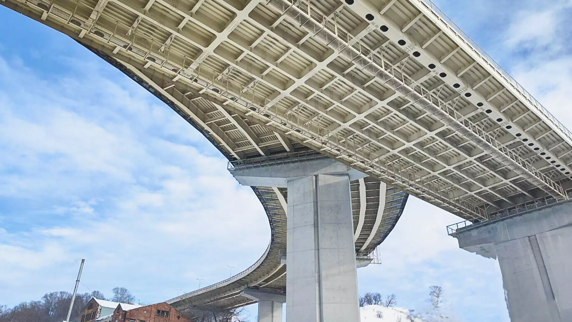 Через Урал построят еще один мост