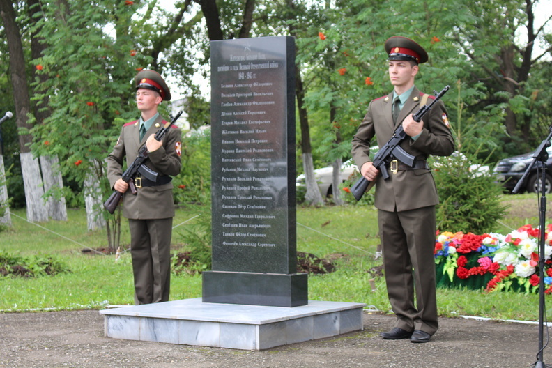 В Оренбуржье памятники военным местами приходят в упадок