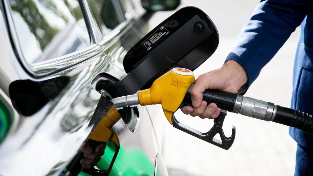 Стоимость бензина в Оренбуржье вновь поднялась