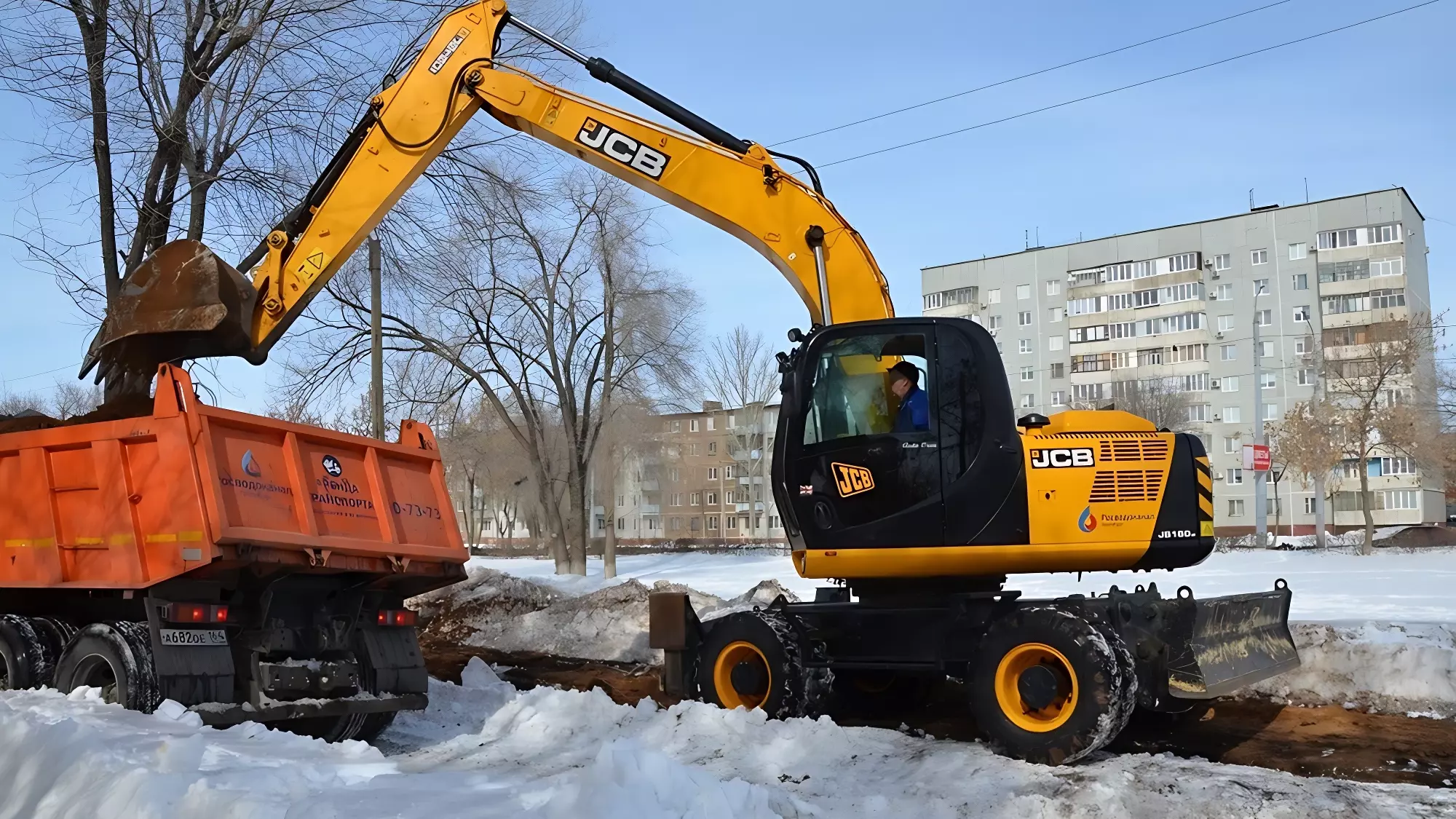 Росводоканал Оренбург ведет ремонтные работы на водоводе по ул. Юных Ленинцев