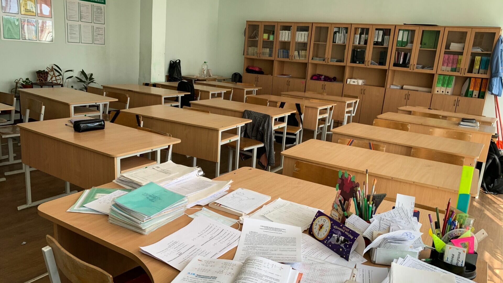 В школу №1 Илека выехала замминистра образования Оренбуржья из-за избиения подростка