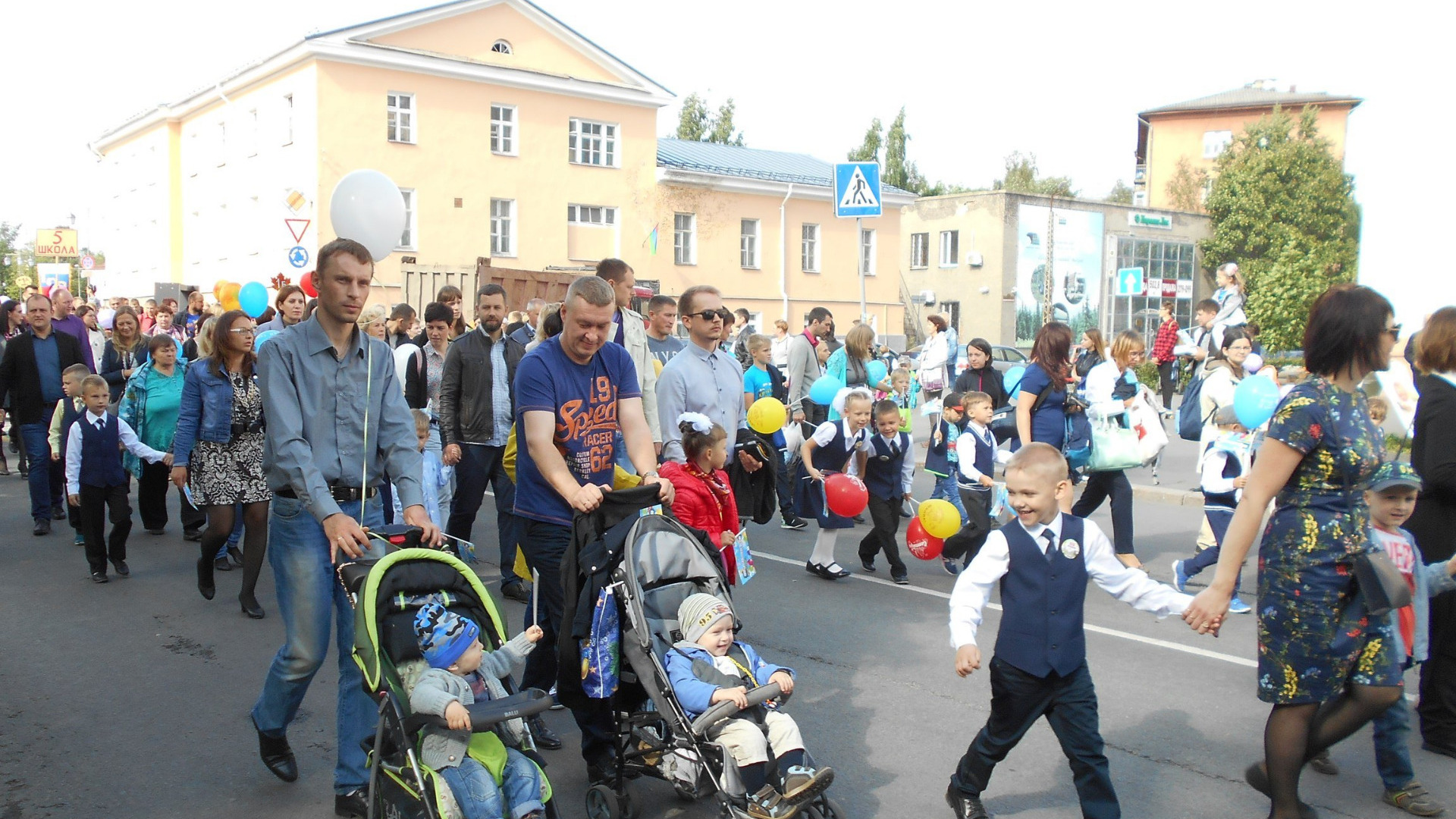 С июня в Оренбургской области изменился график выплат на детей