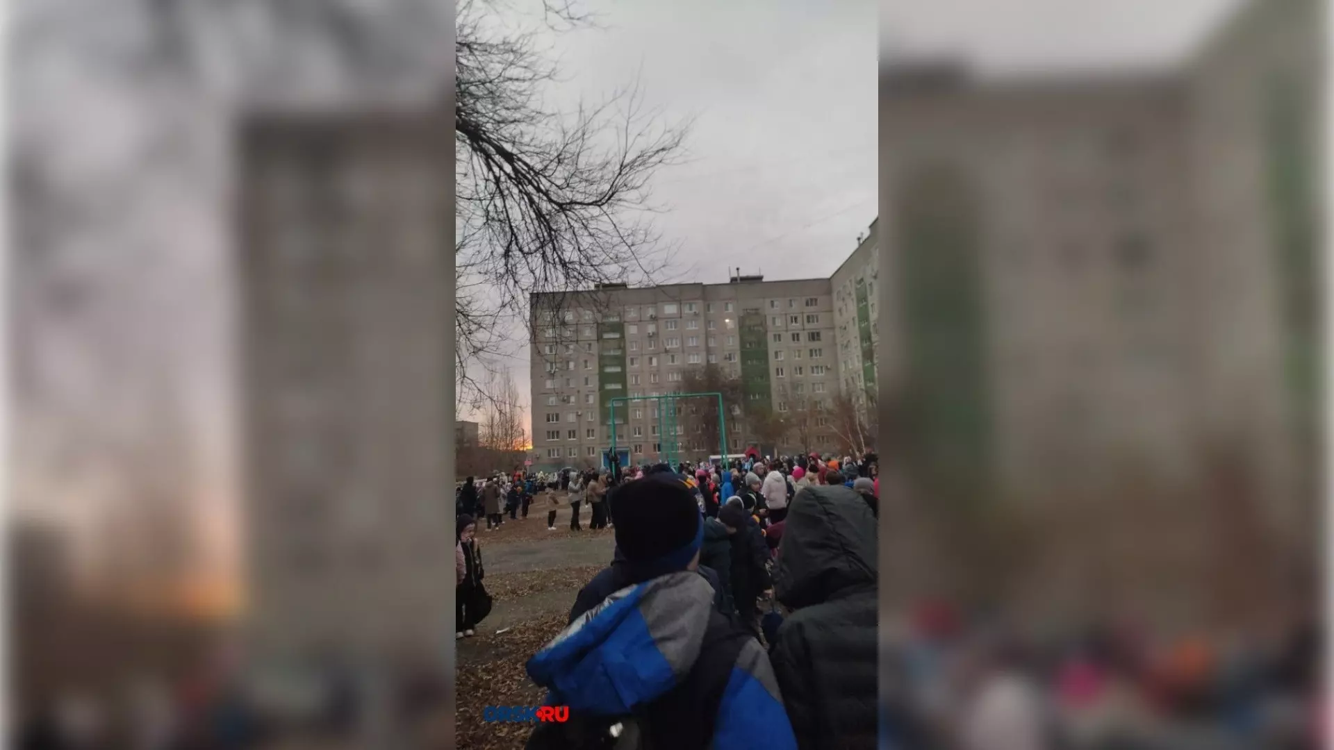Школьников эвакуировали из-за сообщения о минировании 