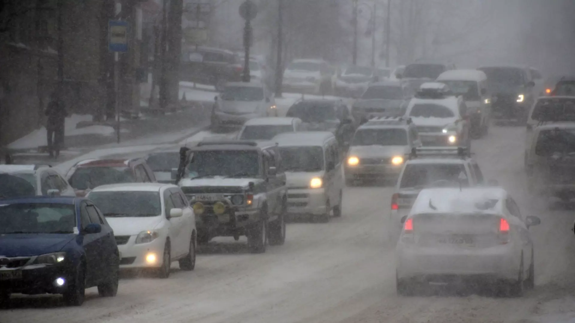 Мокрый снег, дождь и сильный ветер прогнозируется в Новый год в Оренбуржье