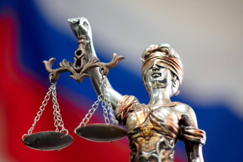 В Медногорске состоялся суд над местным жителем, совершившим три преступления