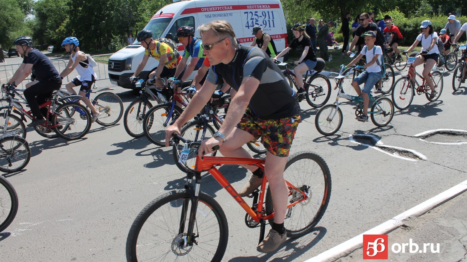 В Оренбурге был дан старт Всемирному дню велосипедиста