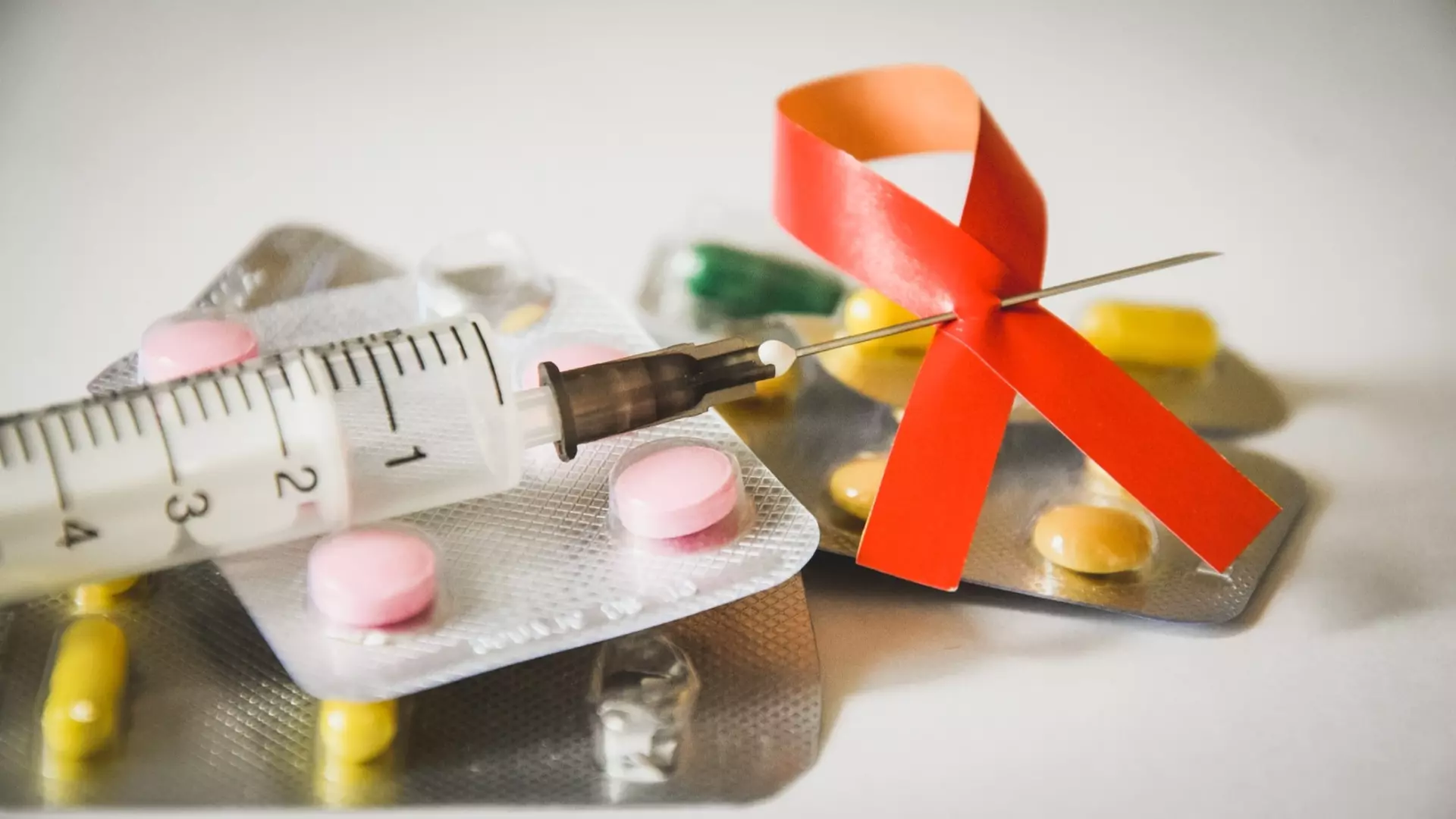 Наблюдается нехватка поставок препаратов для больных ВИЧ