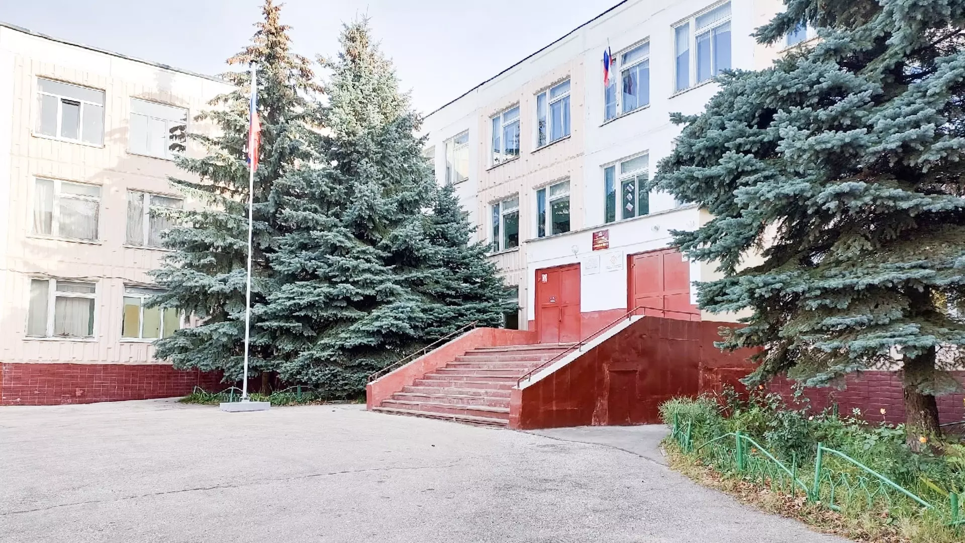 В России не планируется переход школ на дистанционное обучение